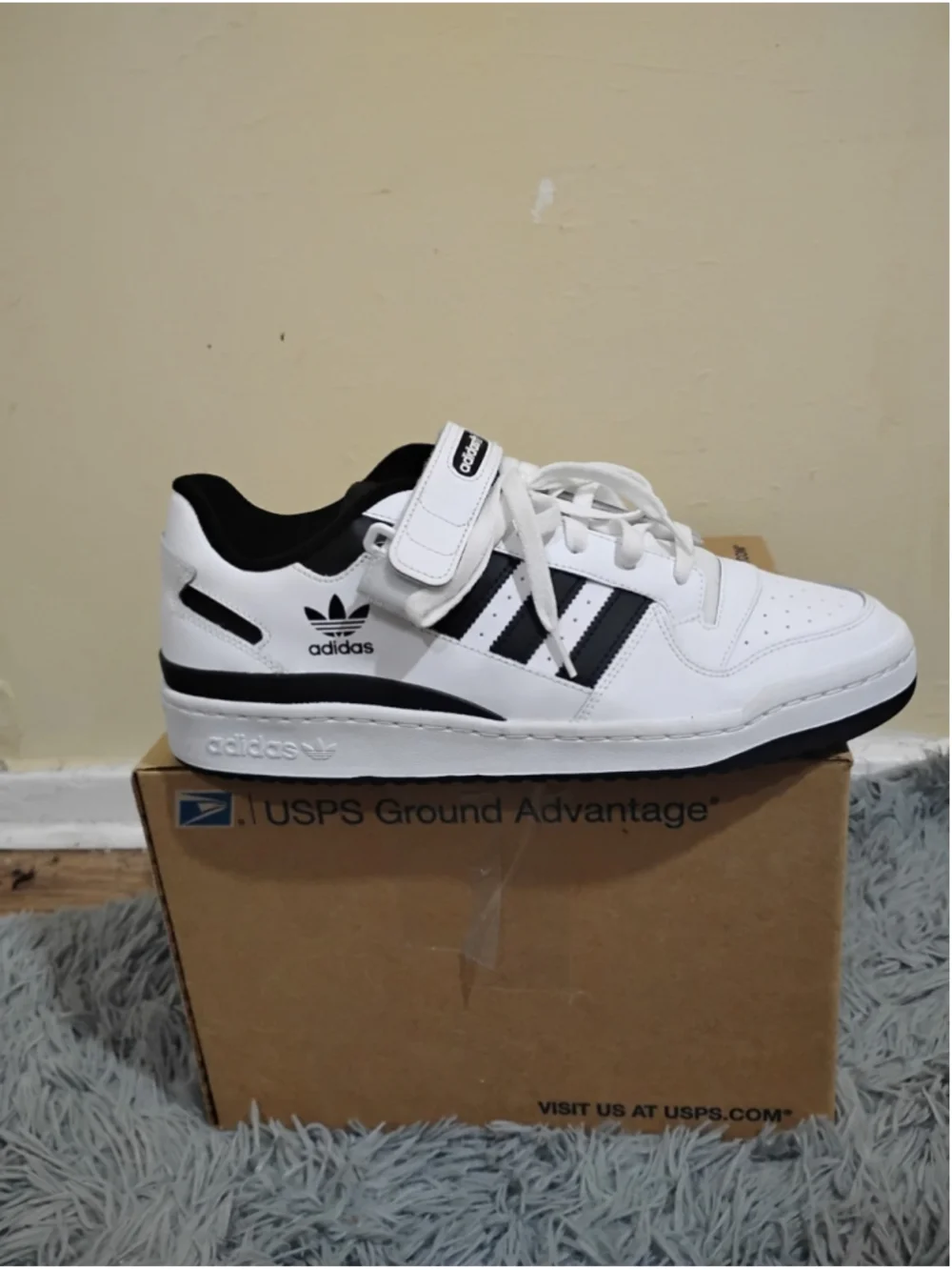 Adidas Forum Low Shoes Mens Size 13 White Black Strap Sneakers Originals FY7757
